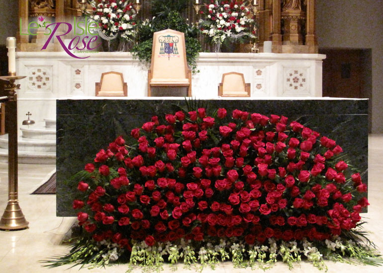 Casket Flowers for Funerals from Les Isle Rose