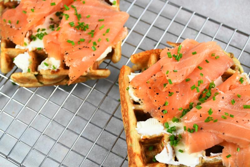 Cheddar & Chive Lox Waffles