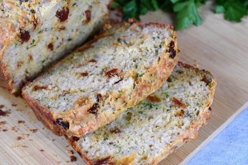 Sun-Dried Tomato & Gruyere Bread