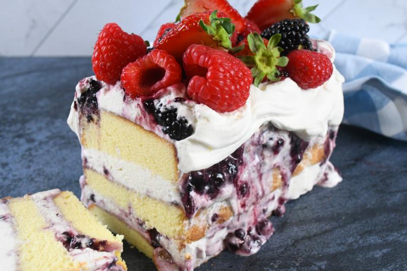 Very Berry Ice Box Cake 